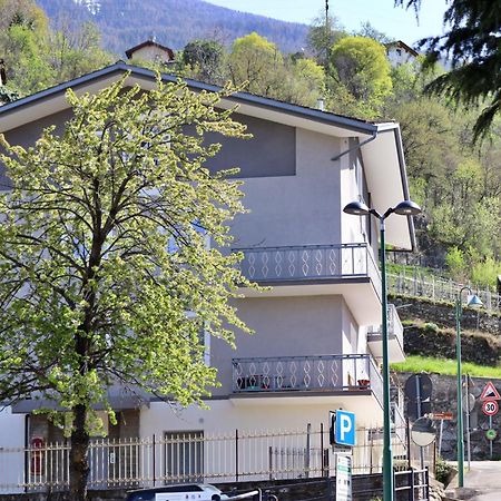 Lo Barbaboc Aparthotel Charvensod Kültér fotó