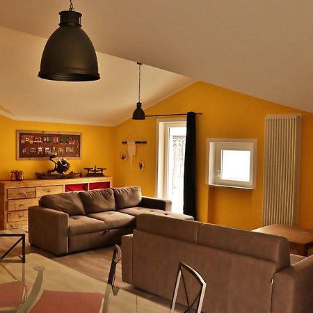 Lo Barbaboc Aparthotel Charvensod Kültér fotó