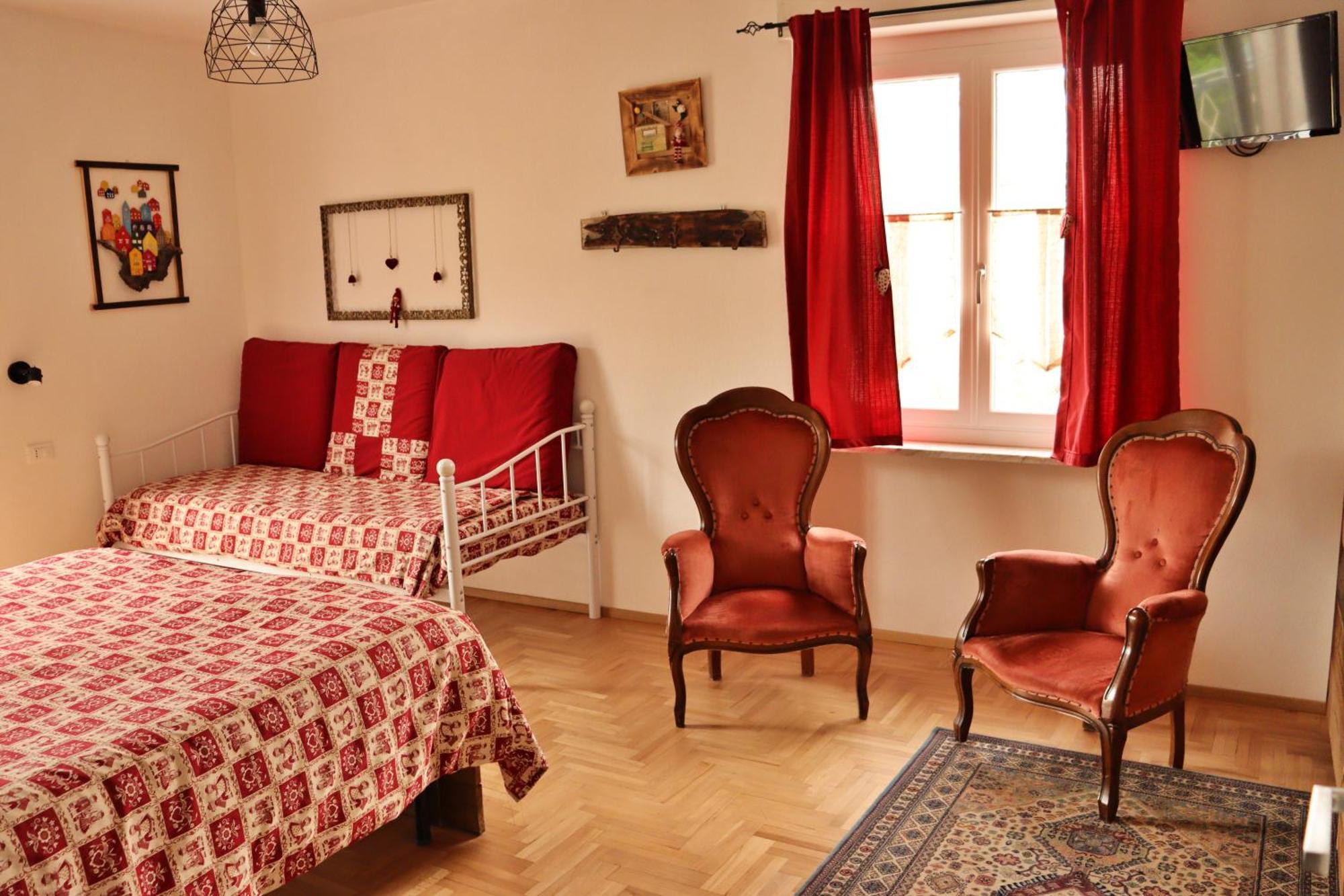 Lo Barbaboc Aparthotel Charvensod Kültér fotó